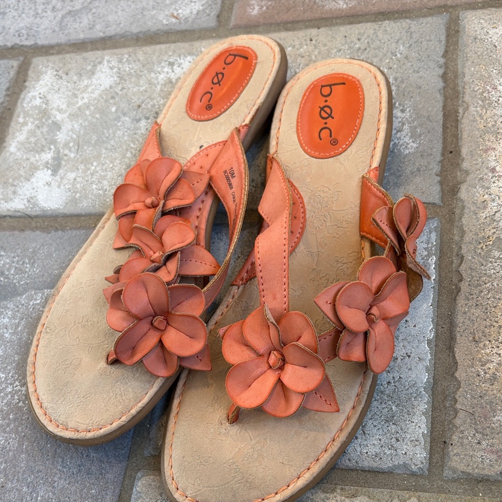 b.o.c. Women's Coral Orange Floral Toe-Post Sandals flip flops - Picture 8 of 8